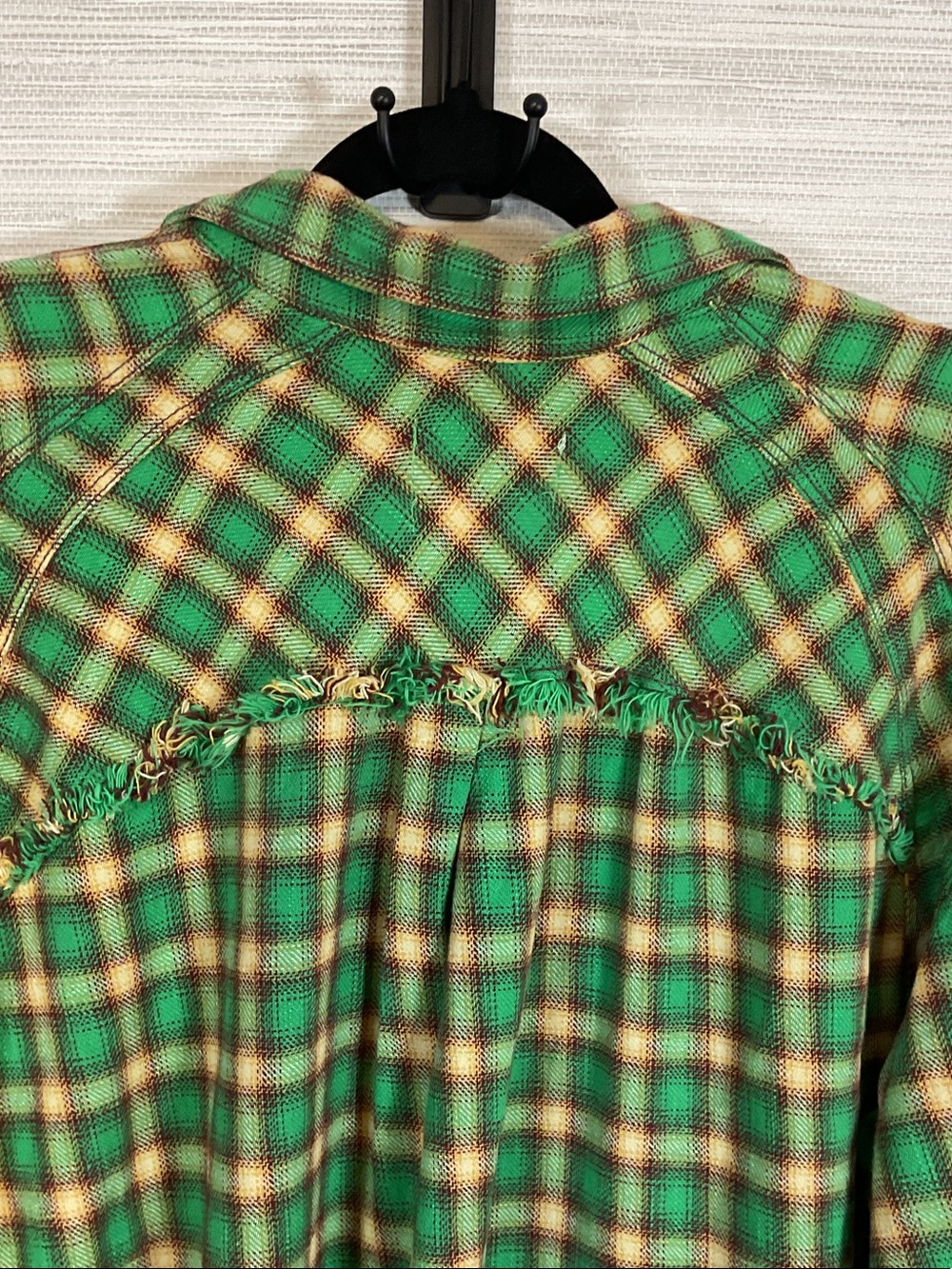 Urban Outfitters UO BDG Brixton Button Down Oversized Flannel Raw Edge Lg Plaid - Picture 11 of 12